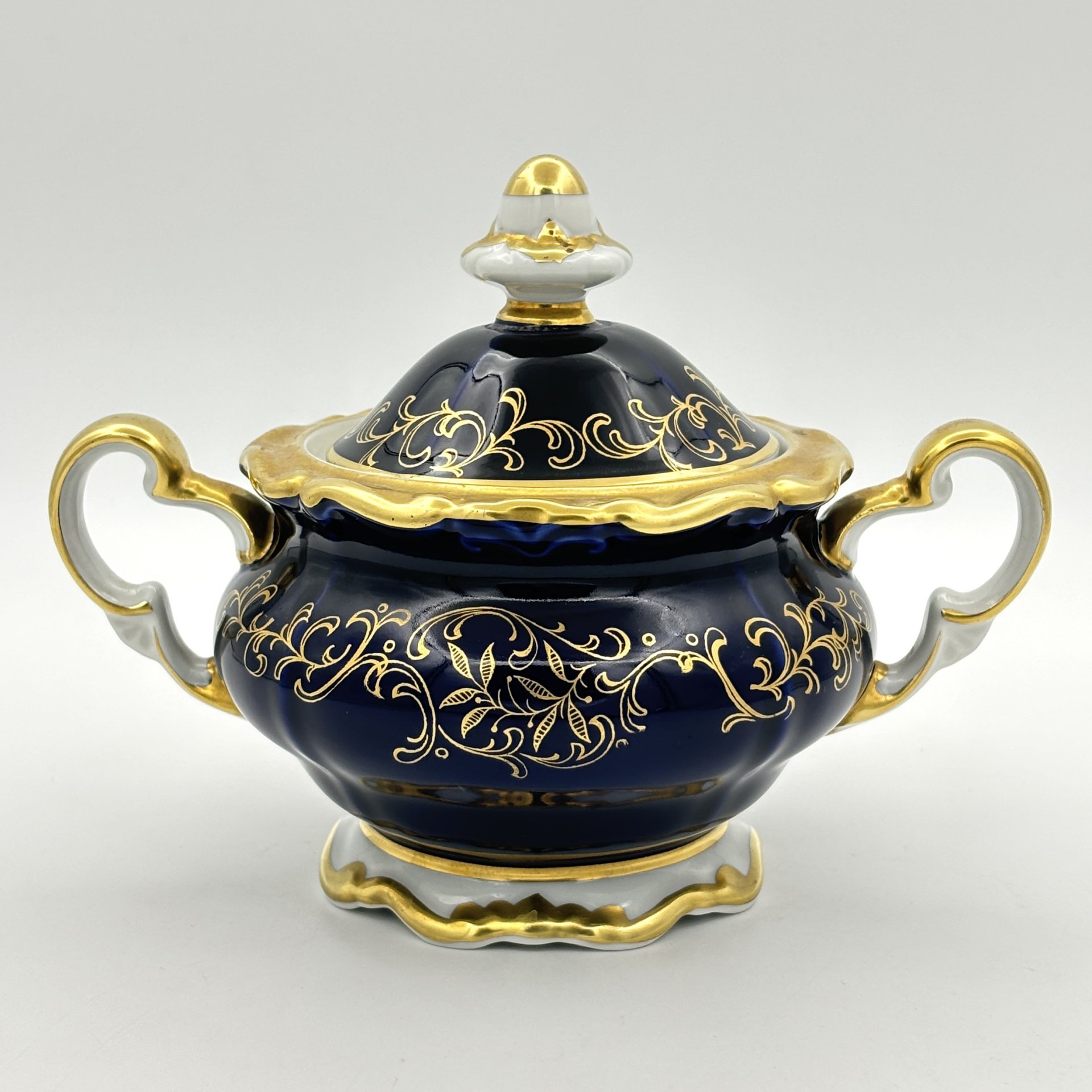 Сахарница, Weimar Porzellan (Веймарский фарфор)