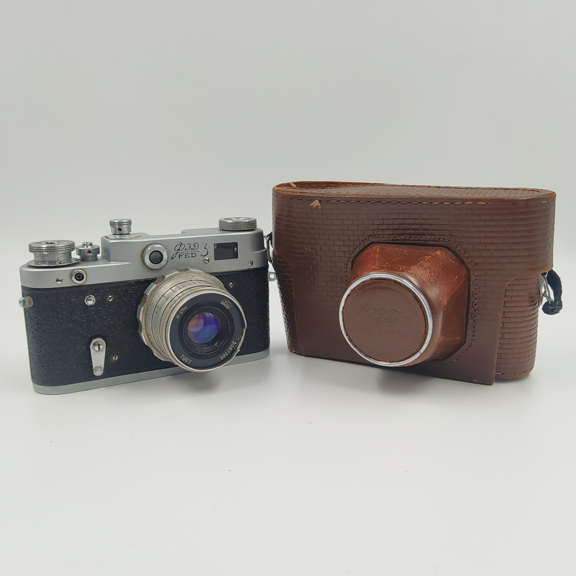 Фотоаппарат "ФЭД-3" с объективом "Индустар-26м", металл, стекло, пластик, кожа, Харьковский машиностроительный завод им. Дзержинского (ФЭД), СССР, 1961-1979 гг.