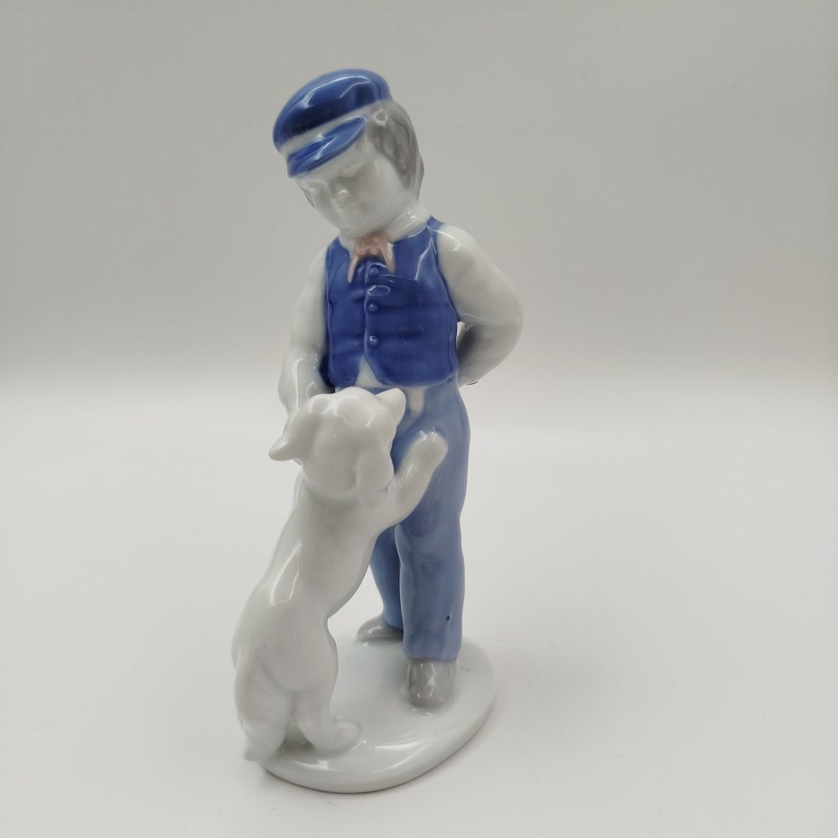 Статуэтка "Мальчик с собакой", фарфор, роспись, Gerold Porzellan Bavaria, Германия, 1949-1989 гг.