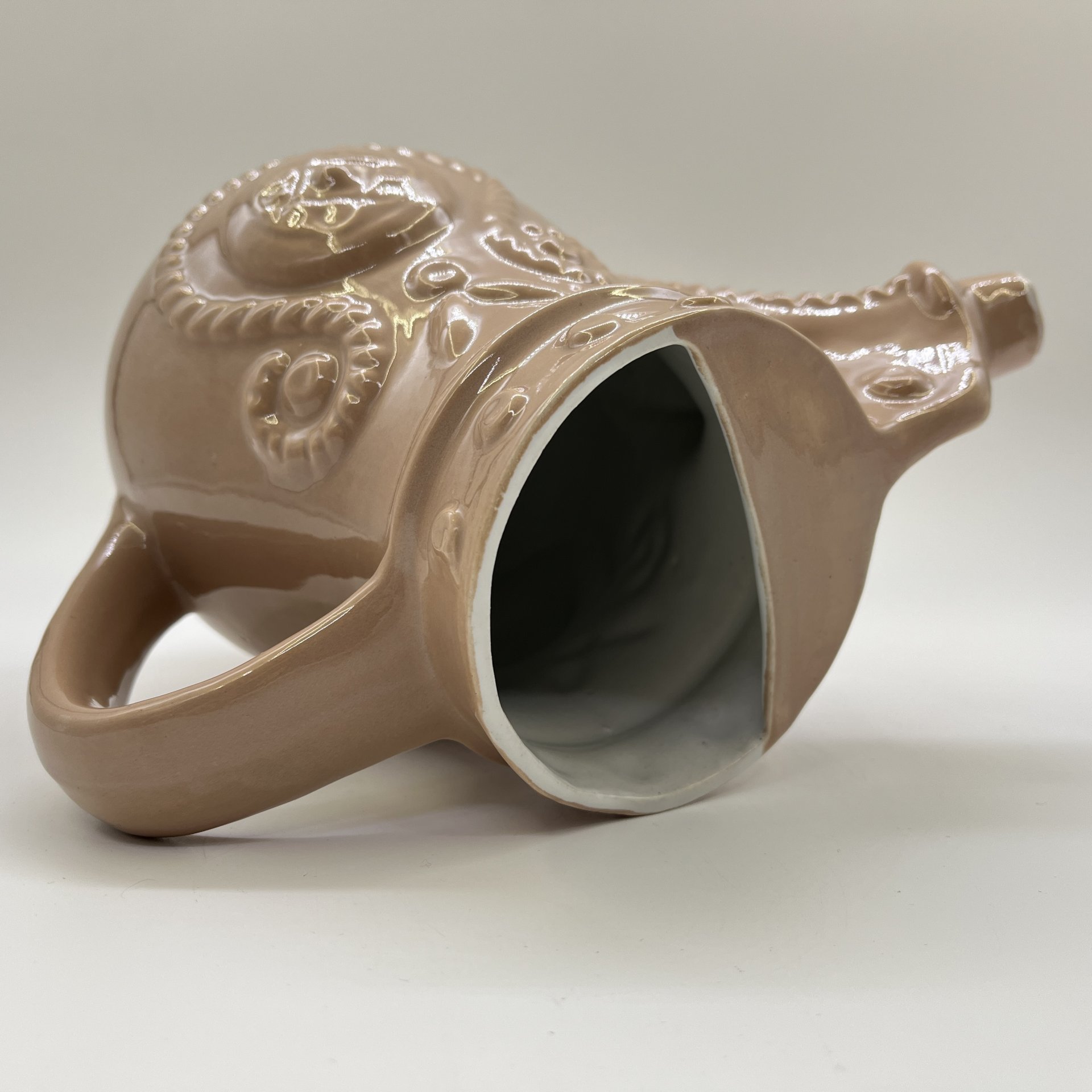 Кувшин с рельефным декором, керамика, полива, СССР, 1970-1990 гг.