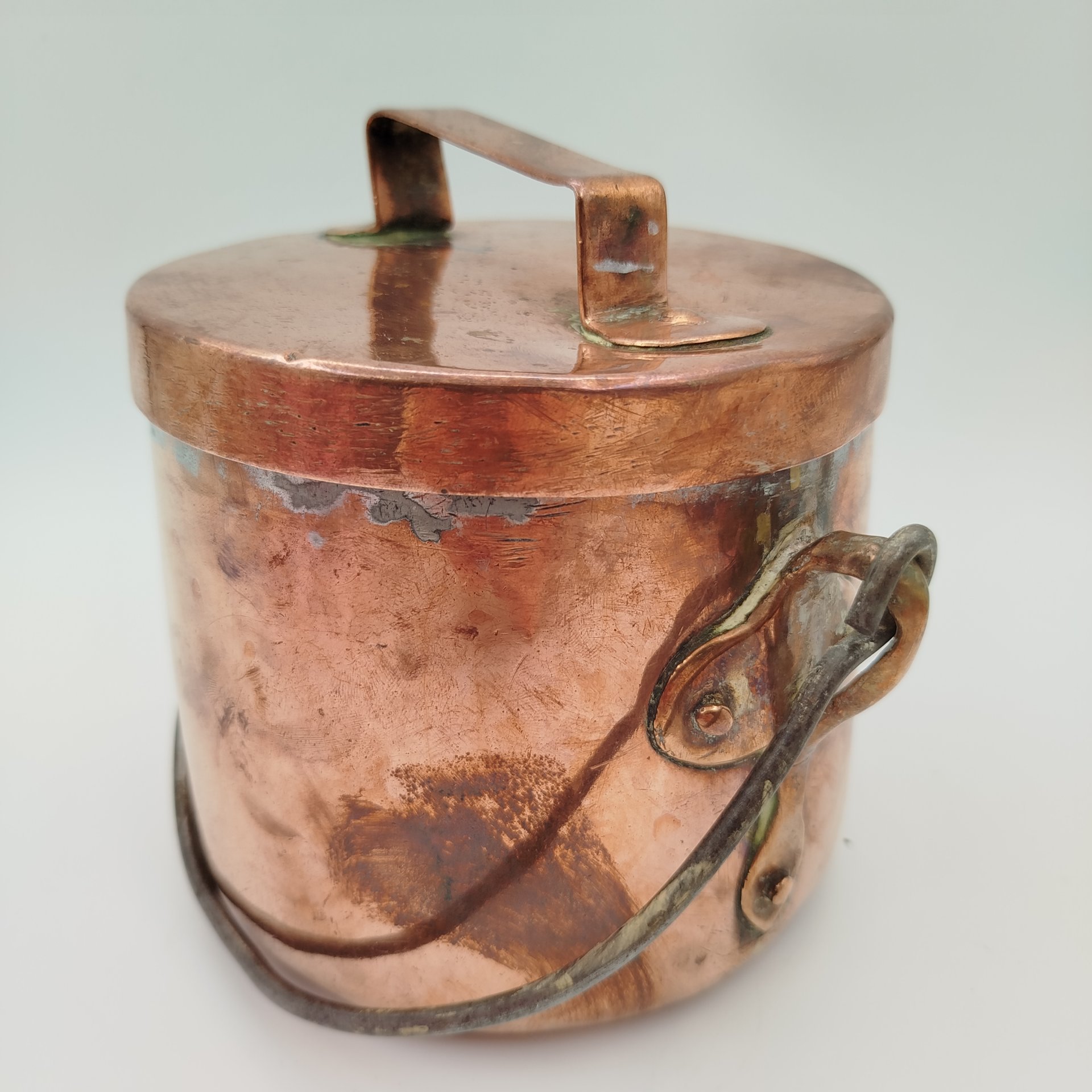 Котелок винтажный с крышкой