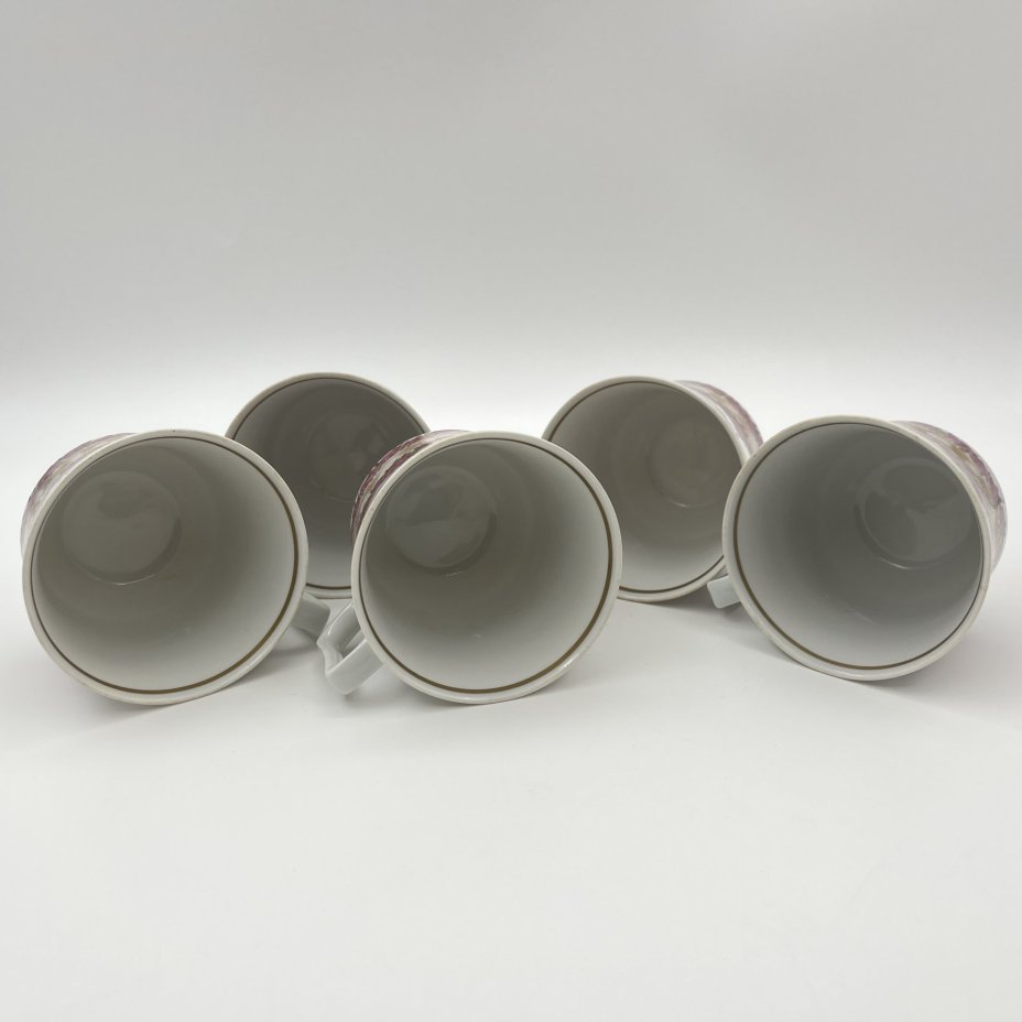 Сервиз чайно-кофейный на 5 персон (12 предметов), украшенный цветочным декором, фарфор, деколь, золочение, Graf Von Henneberg Porzellan, 1777 Jlmenau, ГДР, 1973-1977 гг.