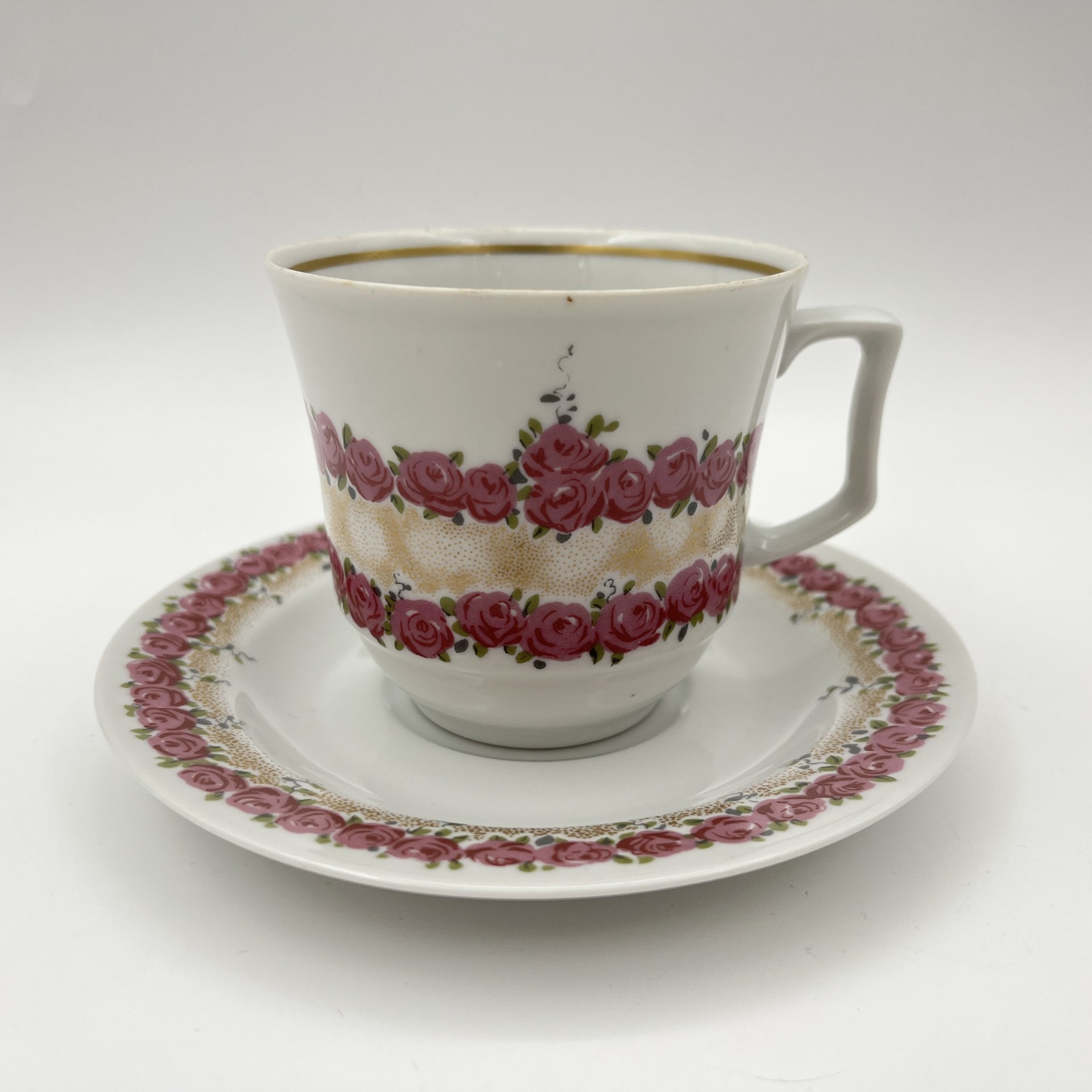 Сервиз чайно-кофейный на 5 персон (12 предметов), украшенный цветочным декором, Graf Von Henneberg Porzellan