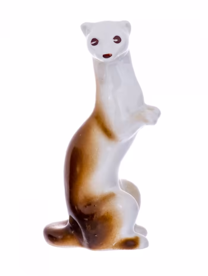 Статуэтка "Ласка", фарфор, роспись, Полонский ЗХК, СССР, 1956-1973 гг.