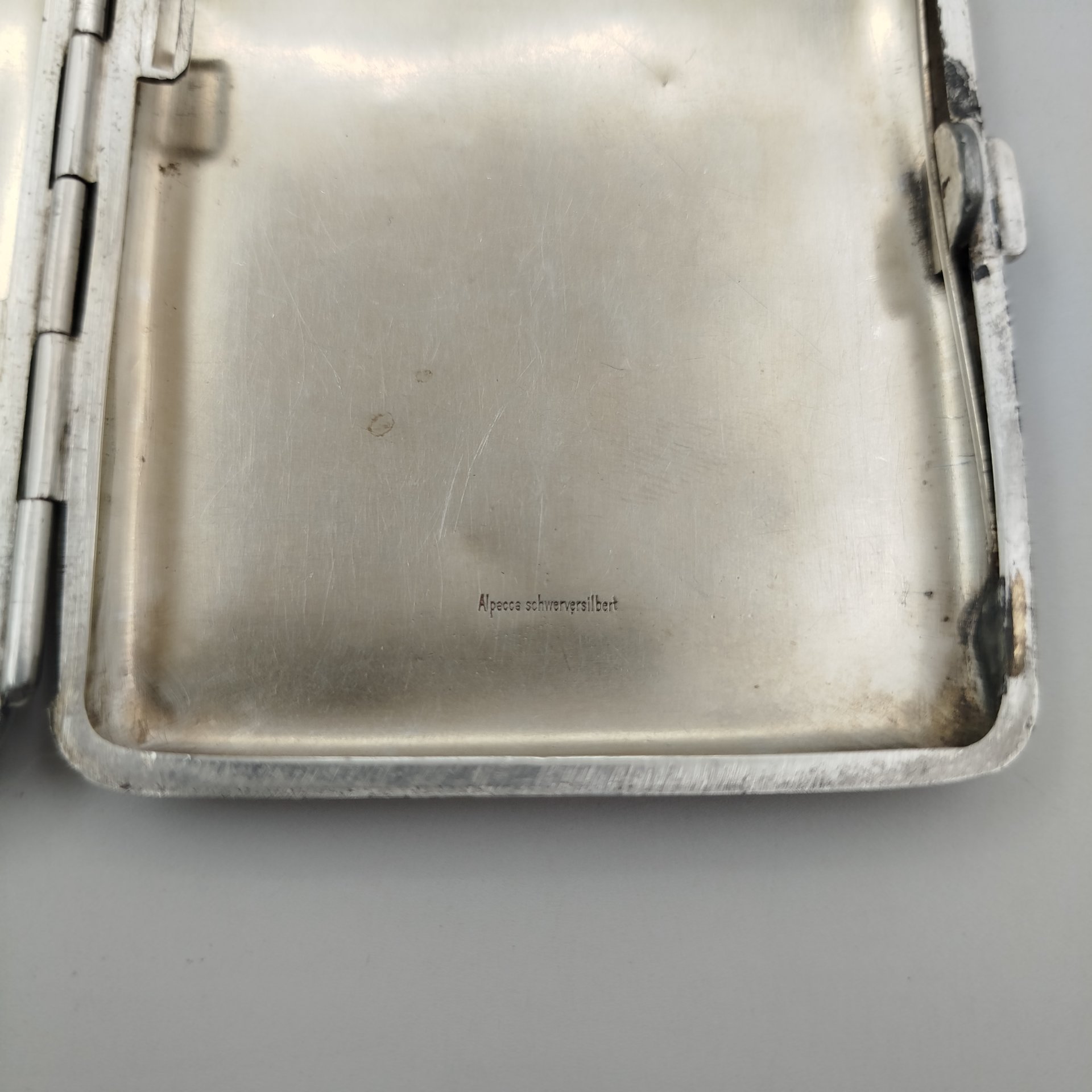 Портсигар с растительным декором, металл, серебрение, August Wellner Söhne, Германия, 1935-1950 гг.