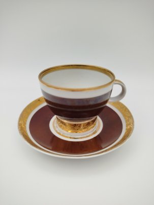 Пара чайная коричневого цвета с орнаментальным декором