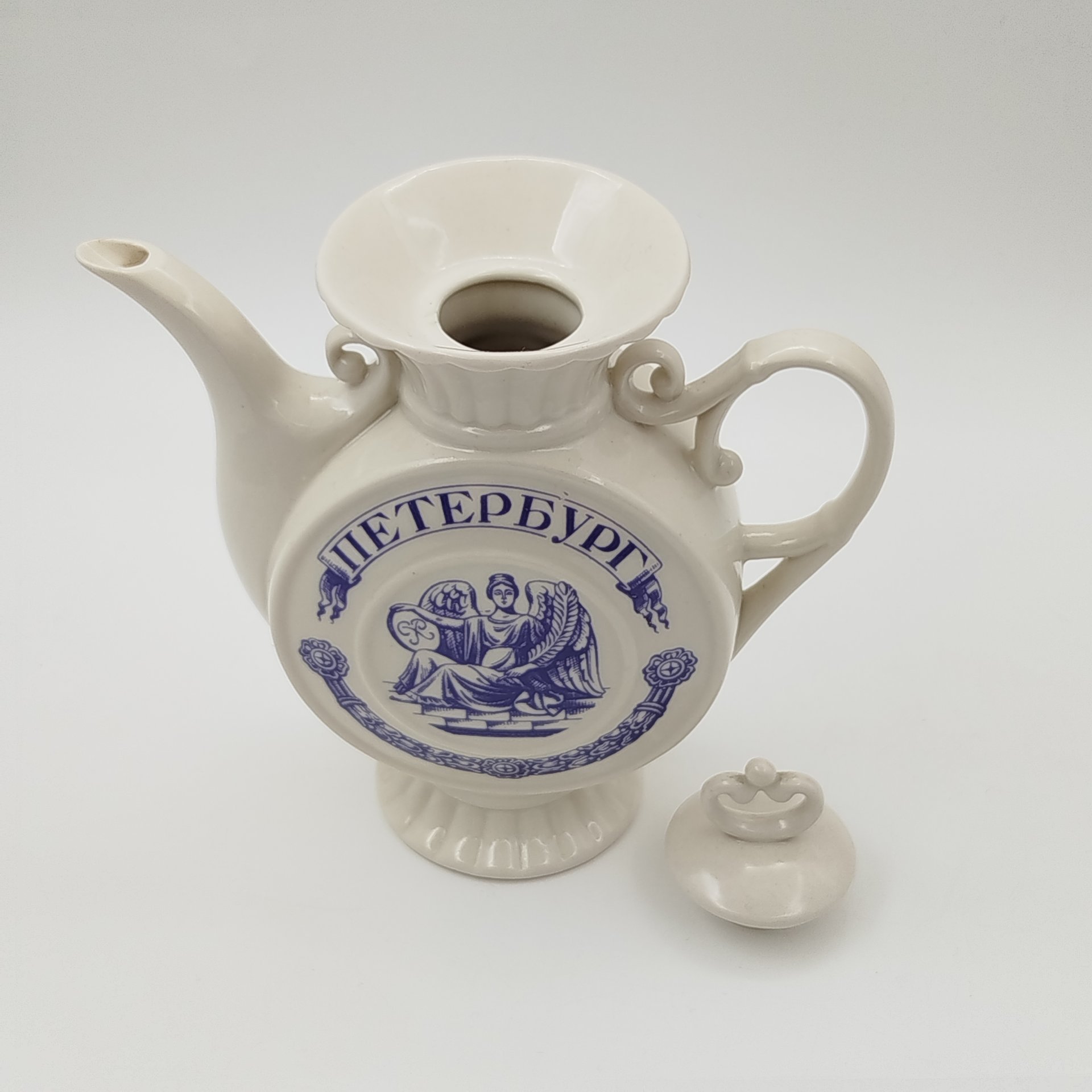 Чайник заварочный "Петербург", фарфор, деколь, золочение, Ленинградский опытный завод (ЛОЗ), СССР, 1980-1990 гг.