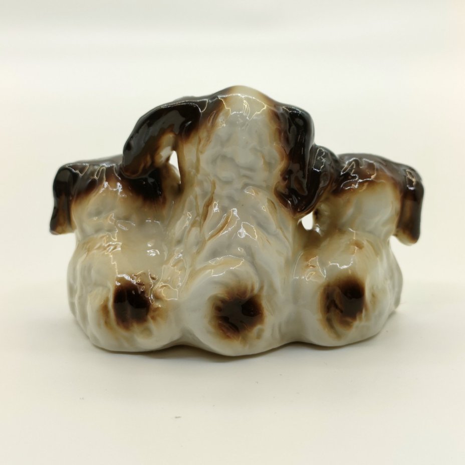 Статуэтка "Щенки пекинеса"