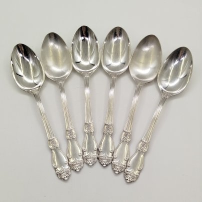 Набор из 6-ти столовых ложек с растительным декором