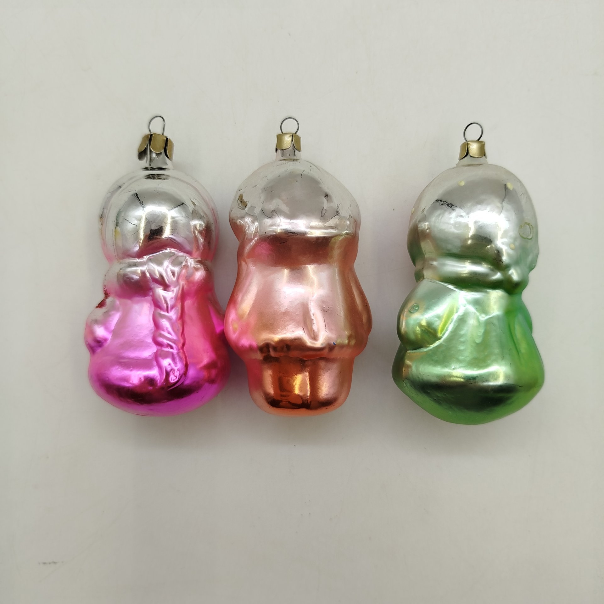 Набор из трех елочных игрушек, стекло, роспись, Московский завод ёлочных украшений, СССР, 1970-1990 гг.