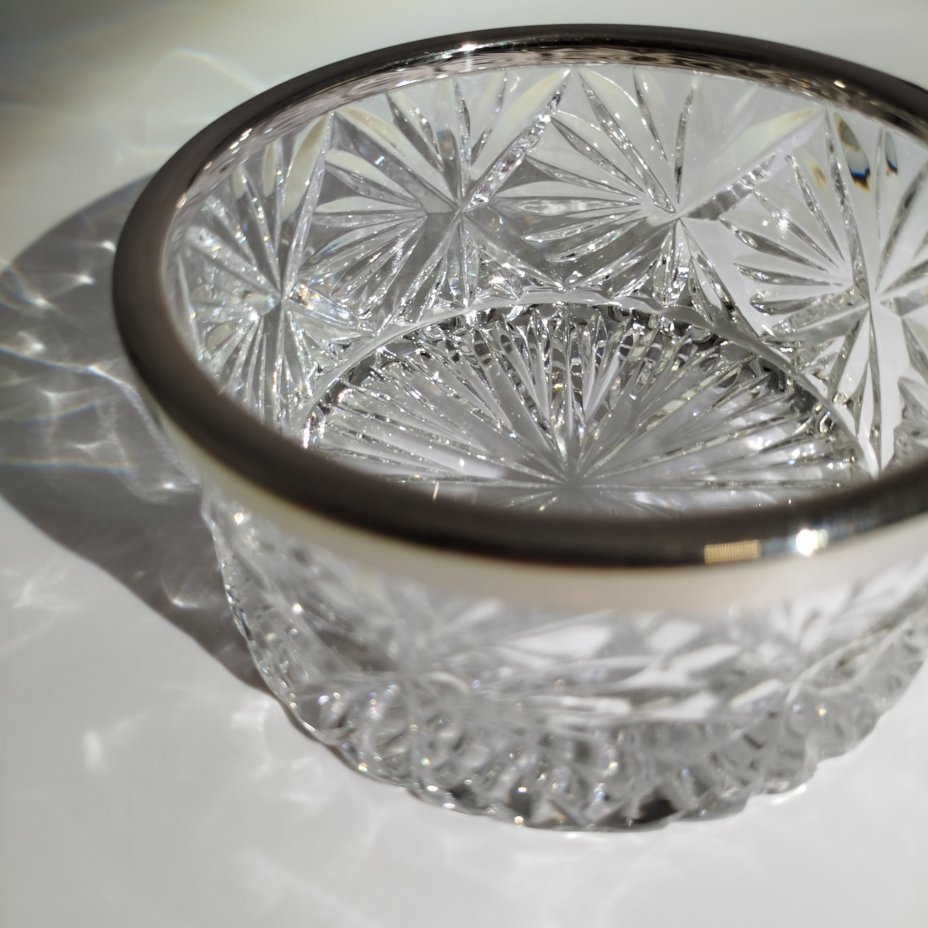 Конфетница круглой формы "Бриллиант", хрусталь, металл, алмазная грань, Гусевской хрустальный завод (Гусь-Хрустальный), СССР, 1980-1990 гг.