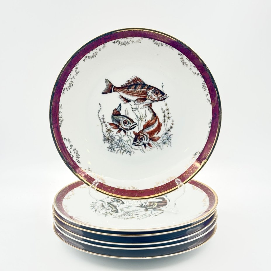 Набор тарелок на 6 персон, декорированный изображением рыб, фарфор, деколь, золочение, Hutschenreuther (Хутченройтер), Бавария, 1939-1964 гг.