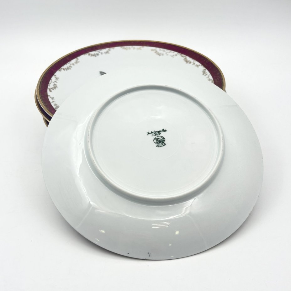 Набор тарелок на 6 персон, декорированный изображением рыб, фарфор, деколь, золочение, Hutschenreuther (Хутченройтер), Бавария, 1939-1964 гг.