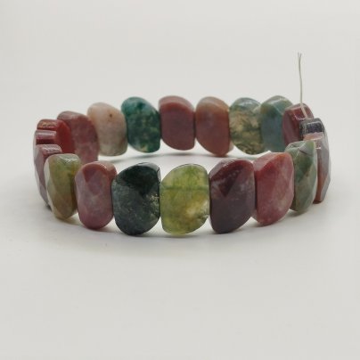 Браслет с прямоугольными гранеными бусинами, натуральный камень, Азия, 2000-2015 гг.