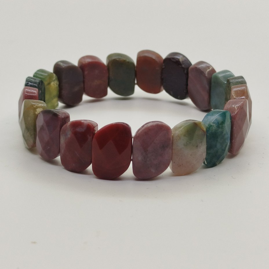 Браслет с прямоугольными гранеными бусинами, натуральный камень