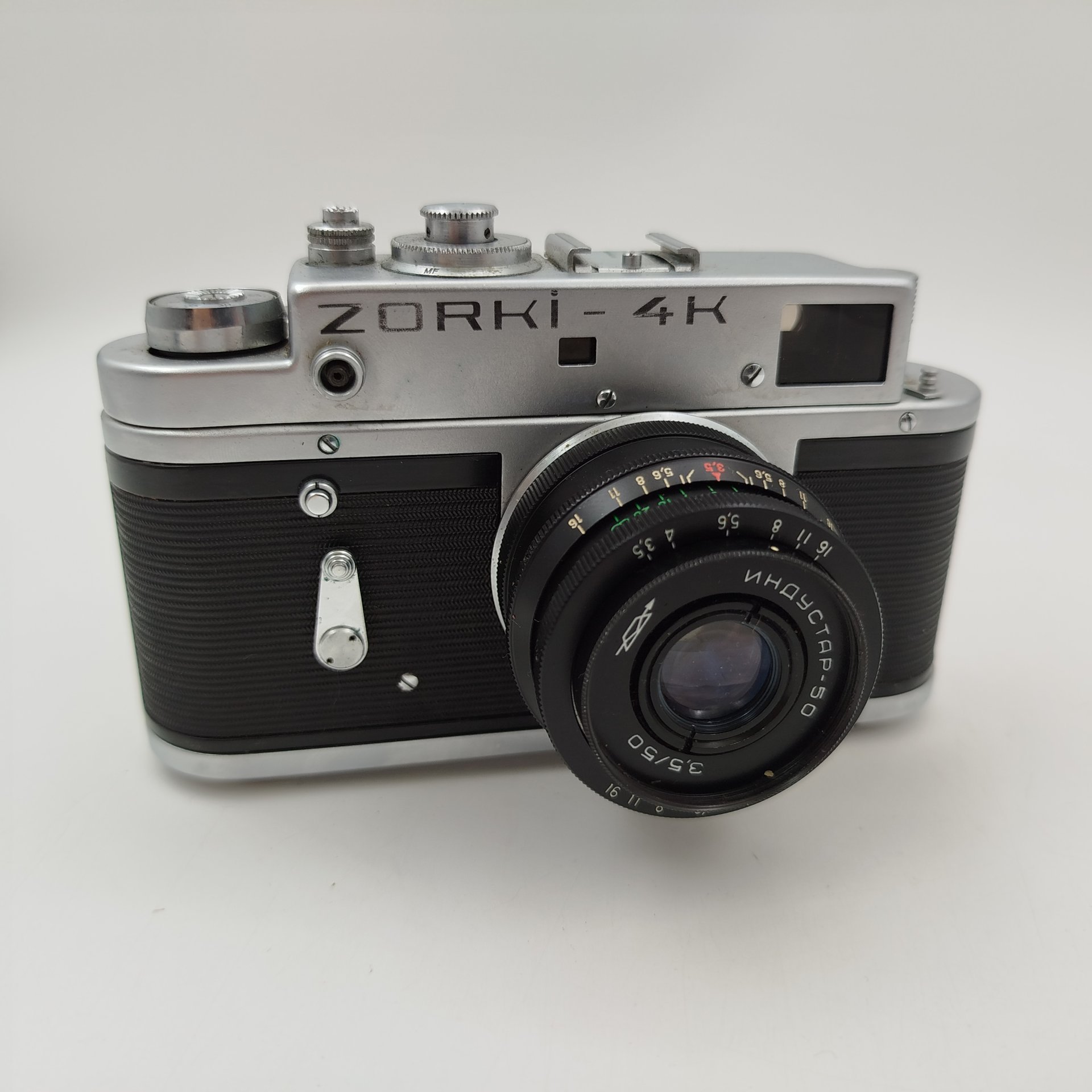 Фотоаппарат пленочный "Зоркий-4К" с объективом "Индустар-50" в оригинальном кофре, металл, стекло, кожа, полимерный материал, Красногорский механический завод (КМЗ), СССР, 1950-1970 гг., Красногорский механический завод (КМЗ)