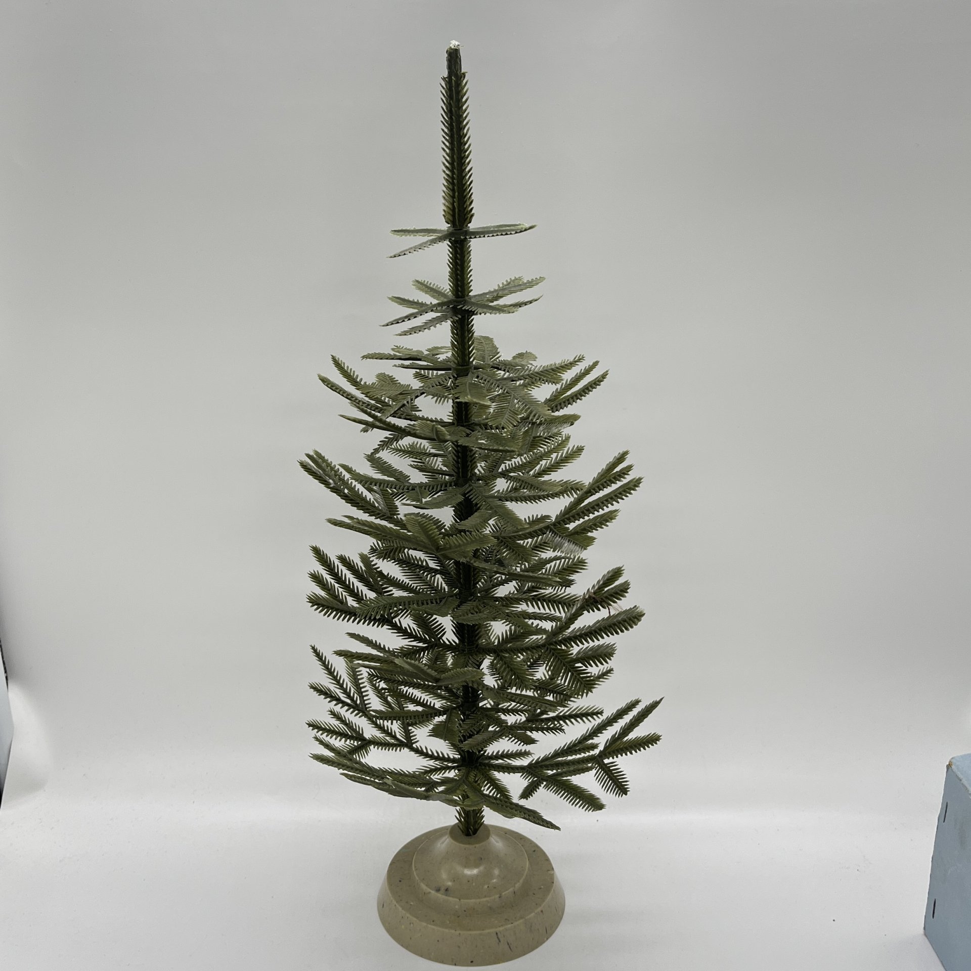 Новогодняя настольная ёлка (разборная)