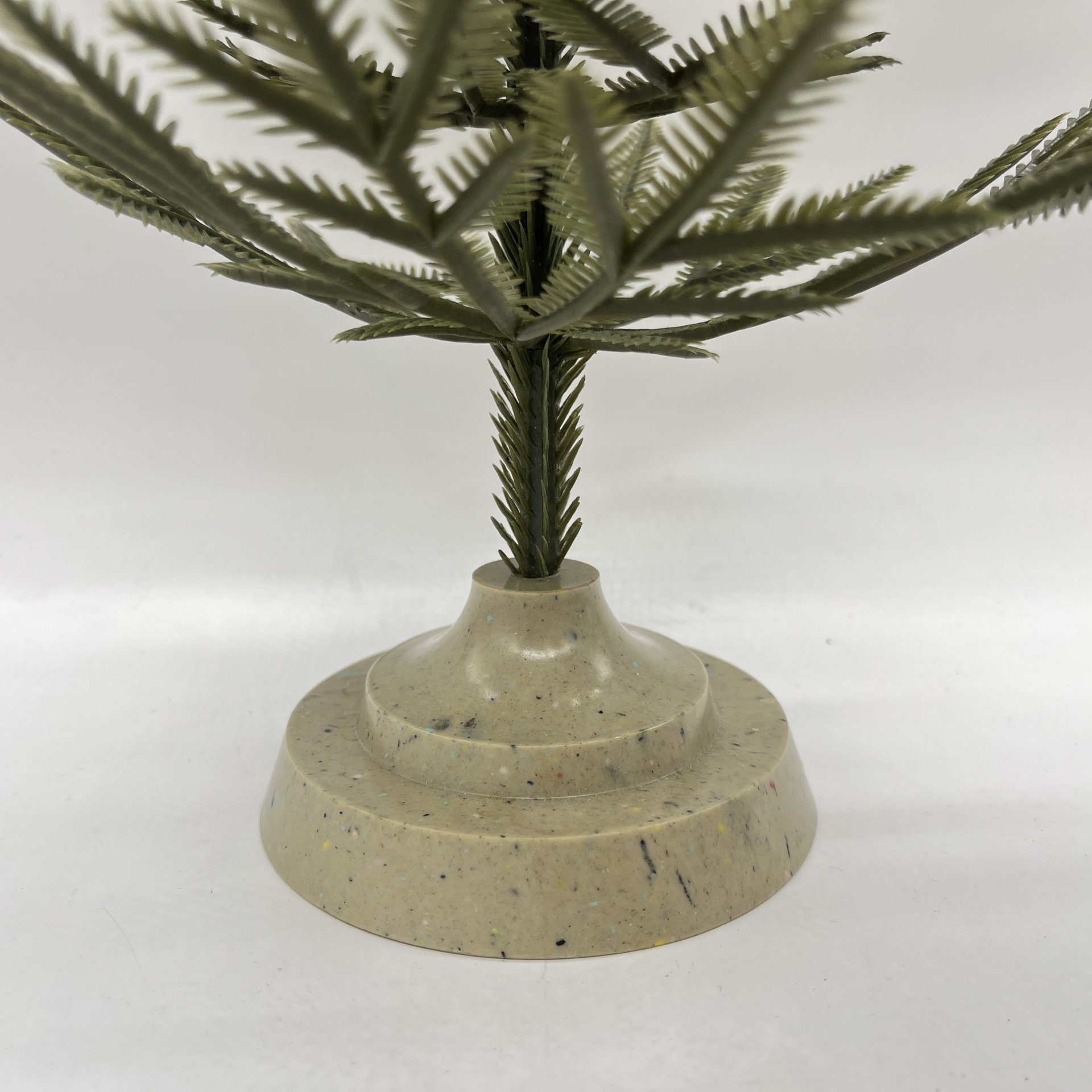 Новогодняя настольная ёлка (разборная)