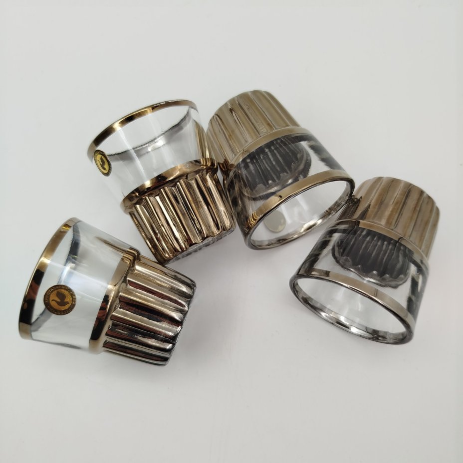 Набор "Подарочный" (штоф и 6 стопок) в оригинальной коробке, хрусталь, золочение, картон, Гусевской хрустальный завод (Гусь-Хрустальный), Российская Федерация, 1995-2010 гг.