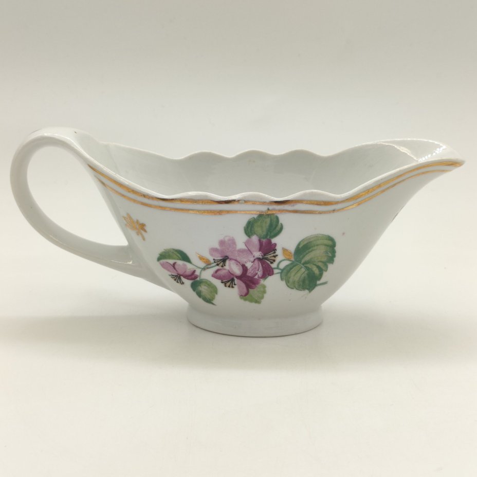 Соусник с цветочным декором, фарфор, деколь, золочение, Дулевский фарфоровый завод (Дулёво), СССР, 1958 г.