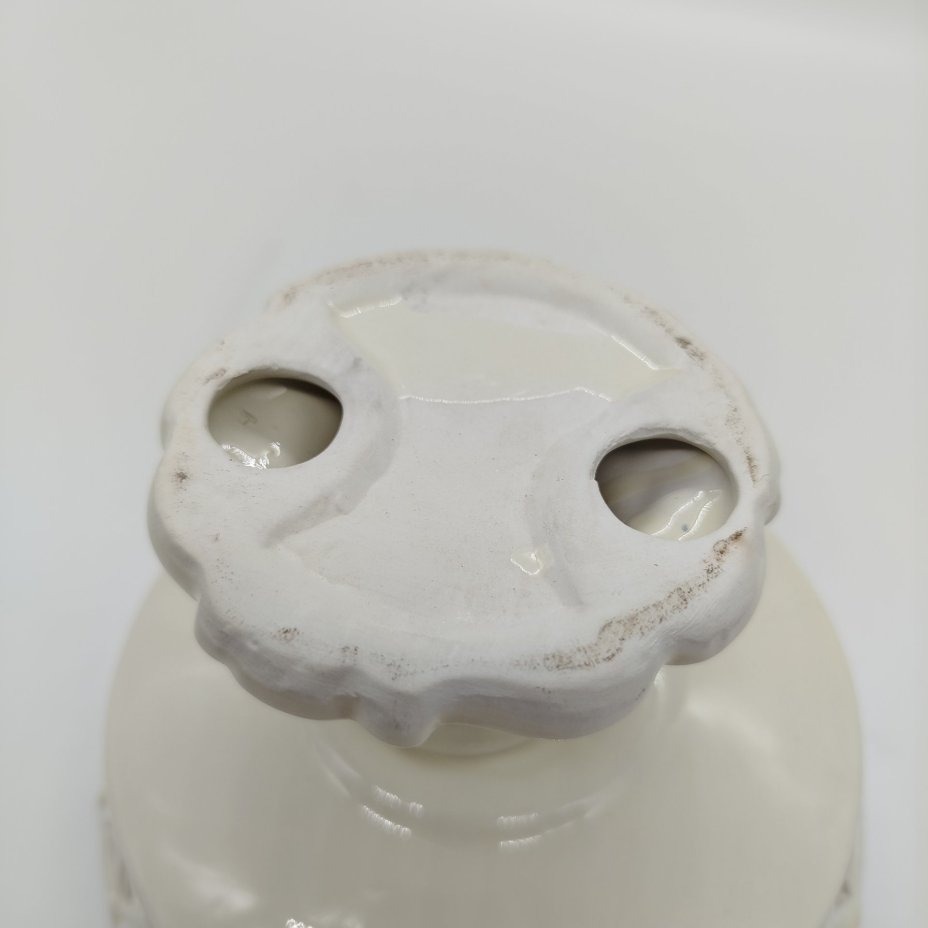 Ваза на ножке (конфетница)