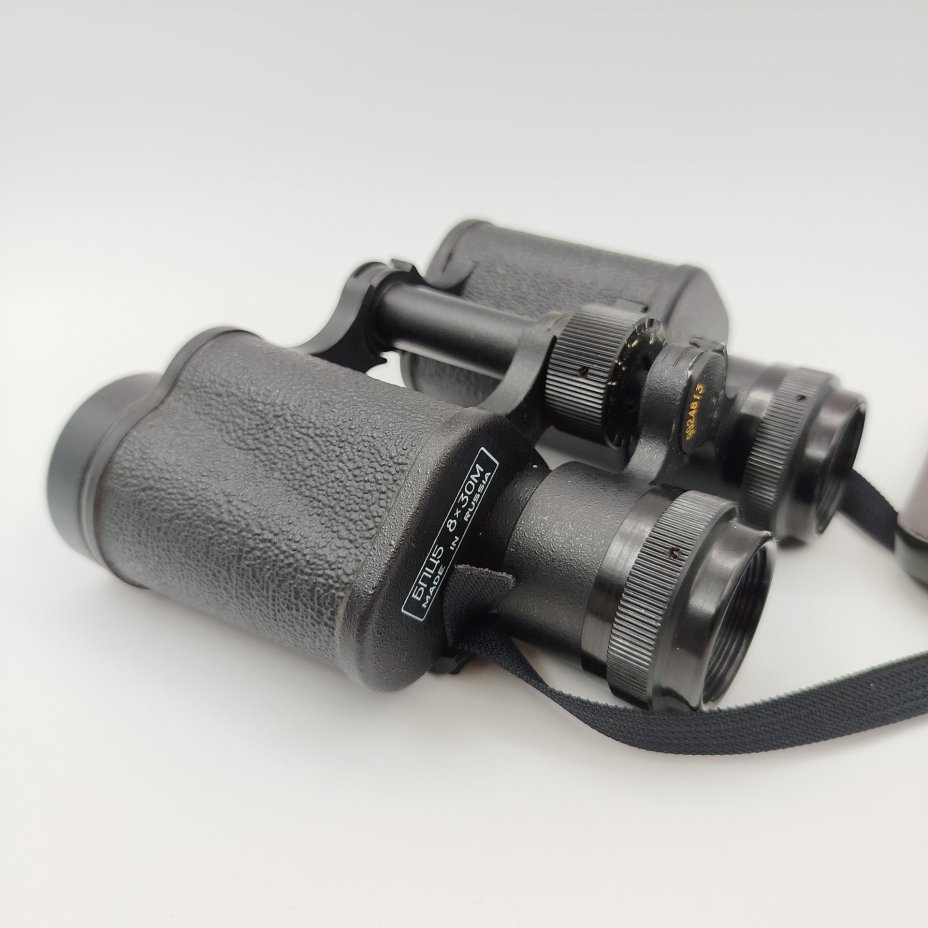 Бинокль призменный БПЦ 5 8х30м в чехле и кробке с инструкцией, металл, стекло, пластик, картон, Казанский оптико-механический завод (КОМЗ), Российская Федерация, 1999 г.