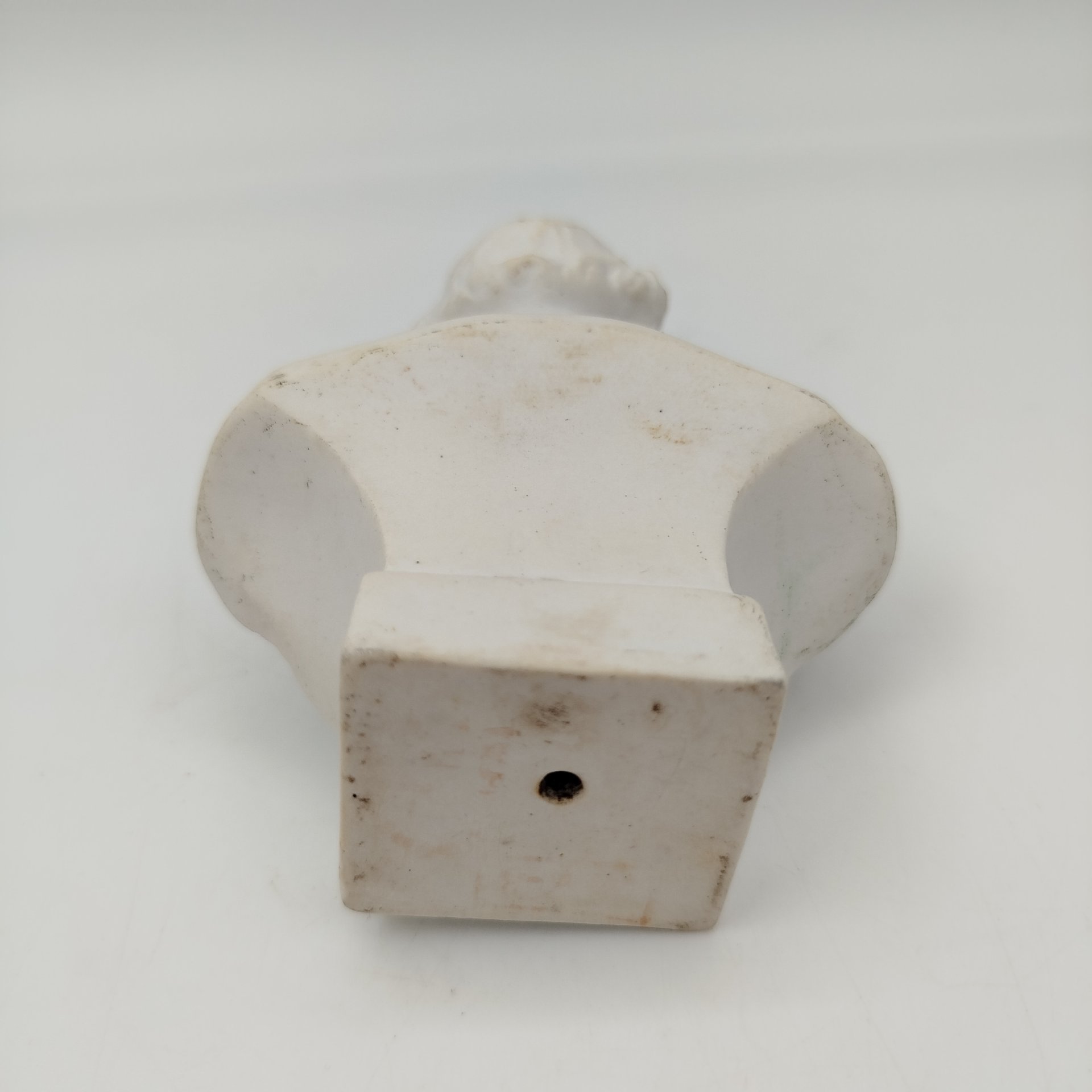 Бюст "Лев Николаевич Толстой", бисквит, Опытный завод «Фарфор» при ГИКИ, СССР, 1952-1956 гг.