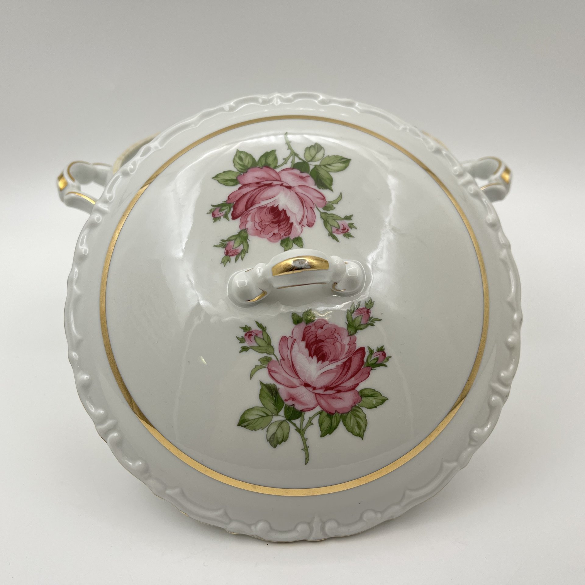 Супница/терина, украшенная изображением розы, фарфор, деколь, золочение, Kahla, ГДР, 1968-1987 гг.