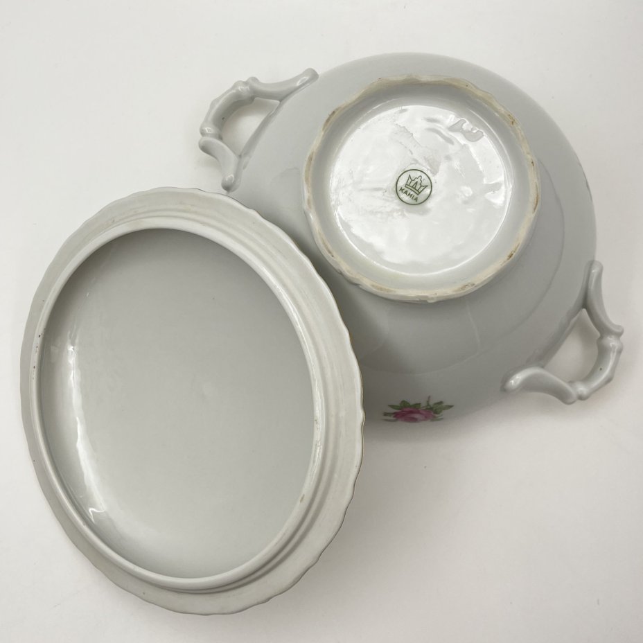 Супница/терина, украшенная изображением розы, фарфор, деколь, золочение, Kahla, ГДР, 1968-1987 гг.