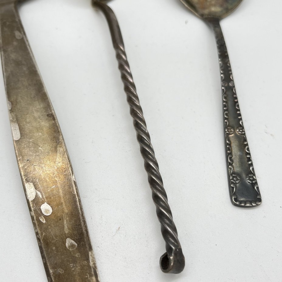 Набор из 3 сервировочных ложек (2 для салата и 1 для соуса) в подборе, мНЦ (медь-никель-цинк), Таллинский ювелирный завод, СССР, 1960-1980 гг.