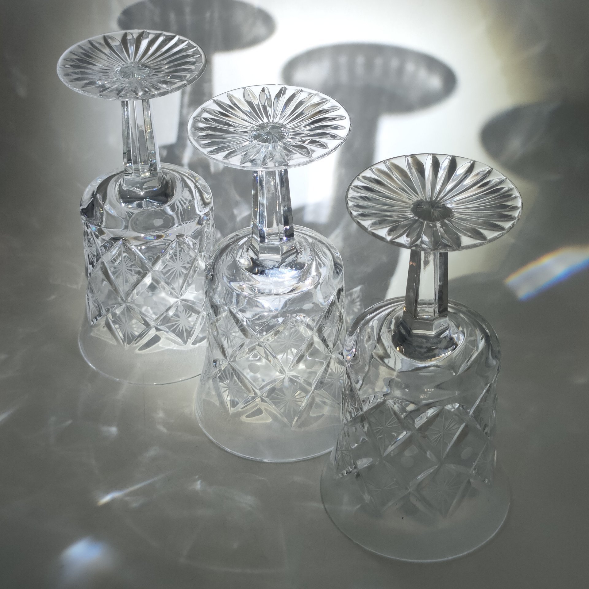 Набор из 3-х бокалов с резным декором из сервиза "Россия", автор С. К. Пивоваров, хрусталь, алмазная грань, матирование, Гусевской хрустальный завод (Гусь-Хрустальный), СССР, 1960-1980 гг.