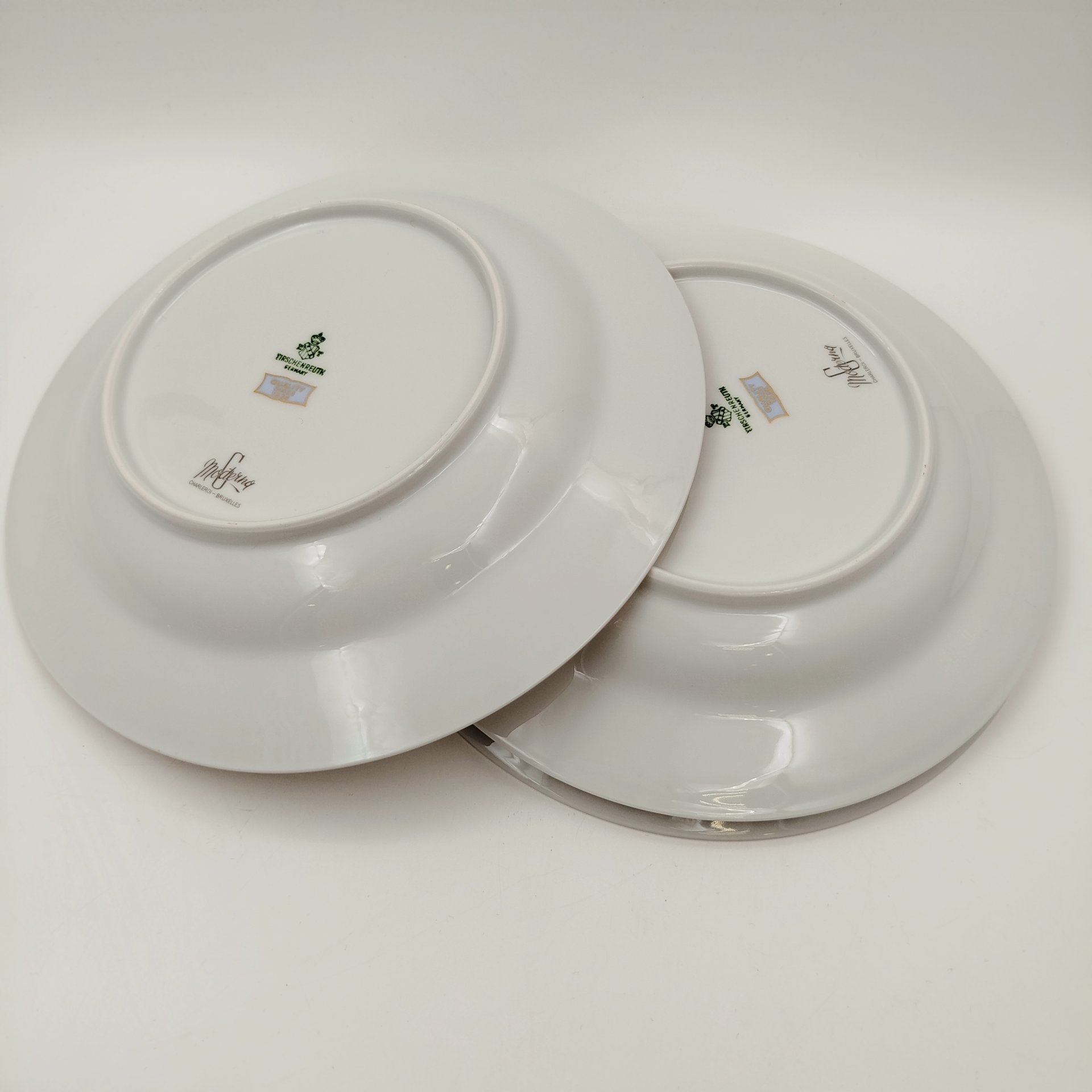 Набор глубоких (суповых) тарелок с растительным декором на 6 персон, серия "Charleroi-Bruxelles", фарфор, золочение, Tirschenreuth, Германия, 1969-1990 гг.