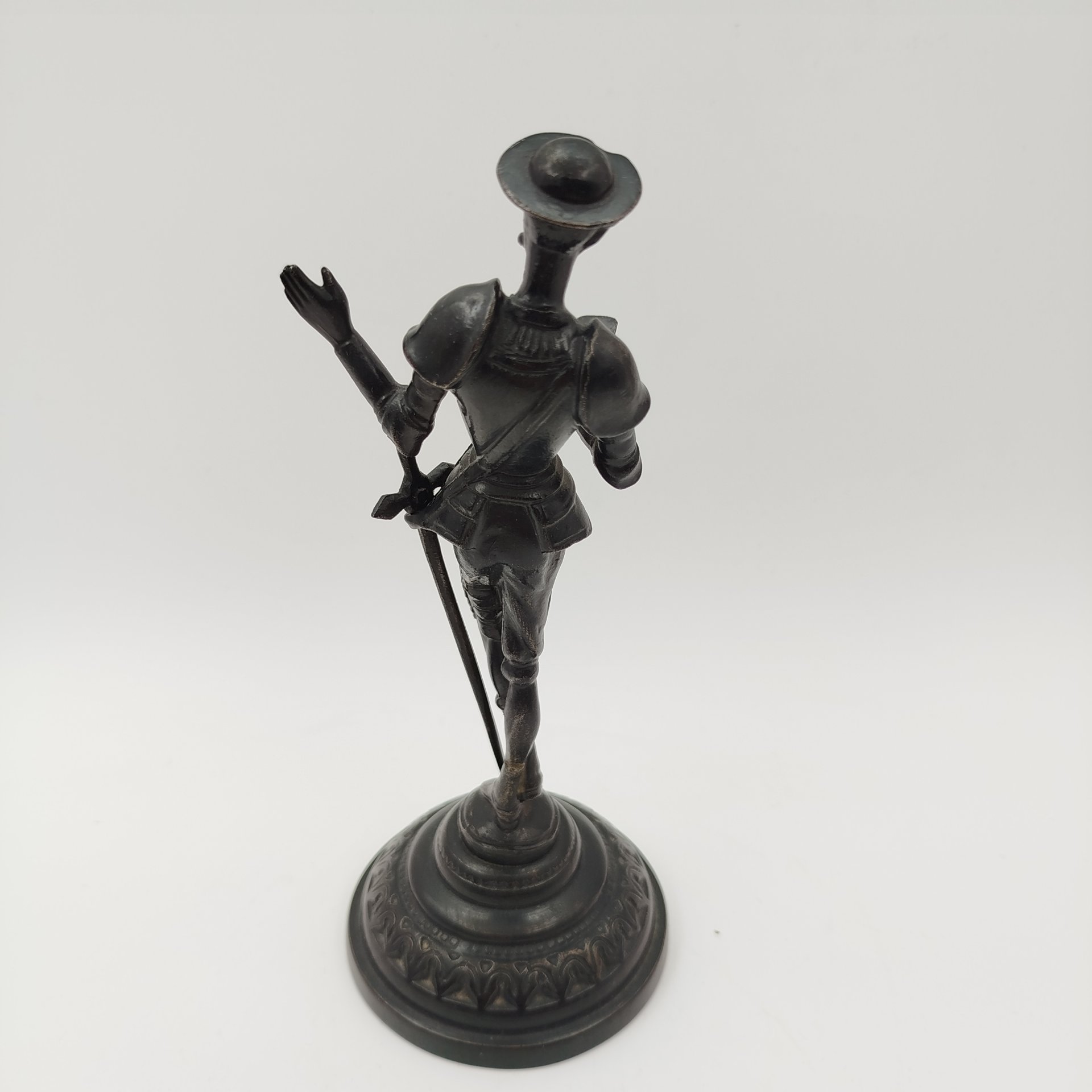 Статуэтка "Дон-Кихот", чугун, крашение, Каслинский чугунолитейный завод (Касли), СССР, 1976 г.