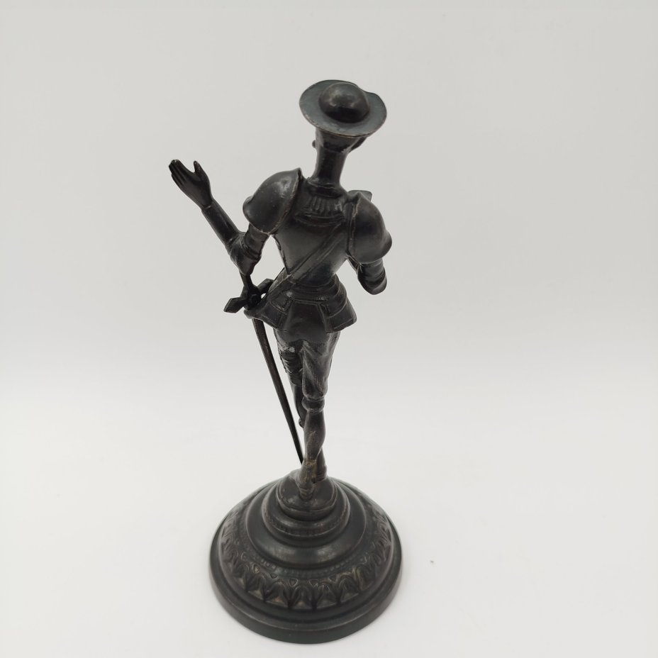 Статуэтка "Дон-Кихот", чугун, крашение, Каслинский чугунолитейный завод (Касли), СССР, 1976 г.