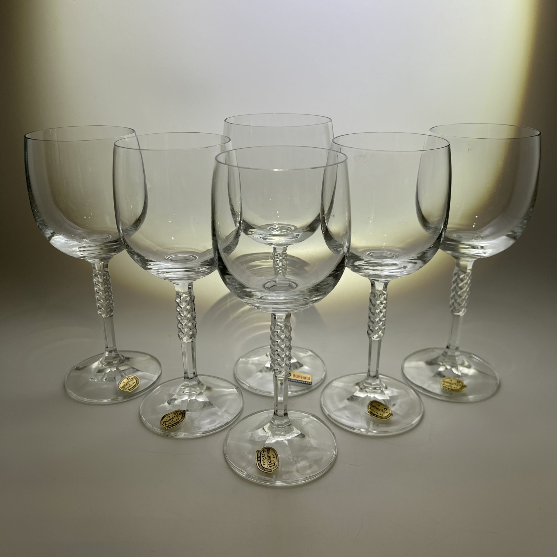 Набор из 6 бесцветных бокалов для вина, "Bohemian glass"