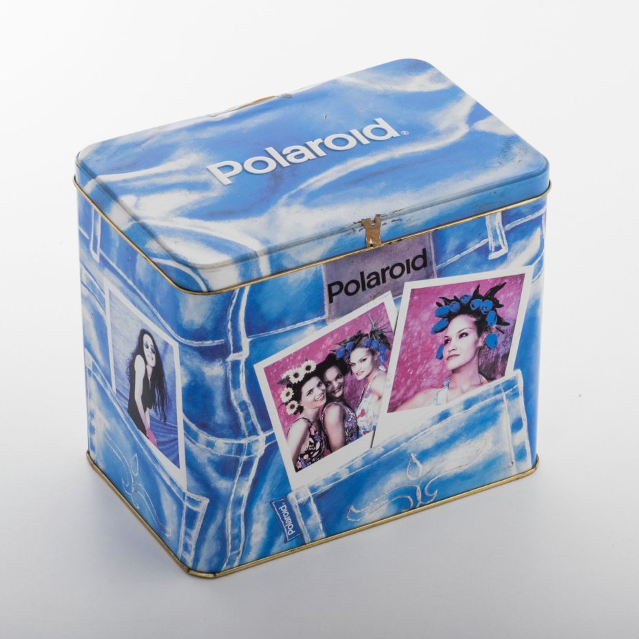 Фотоаппарат мгновенной печати "Polaroid 636 Close Up" в оригинальном кофре и подарочной коробке, Polaroid