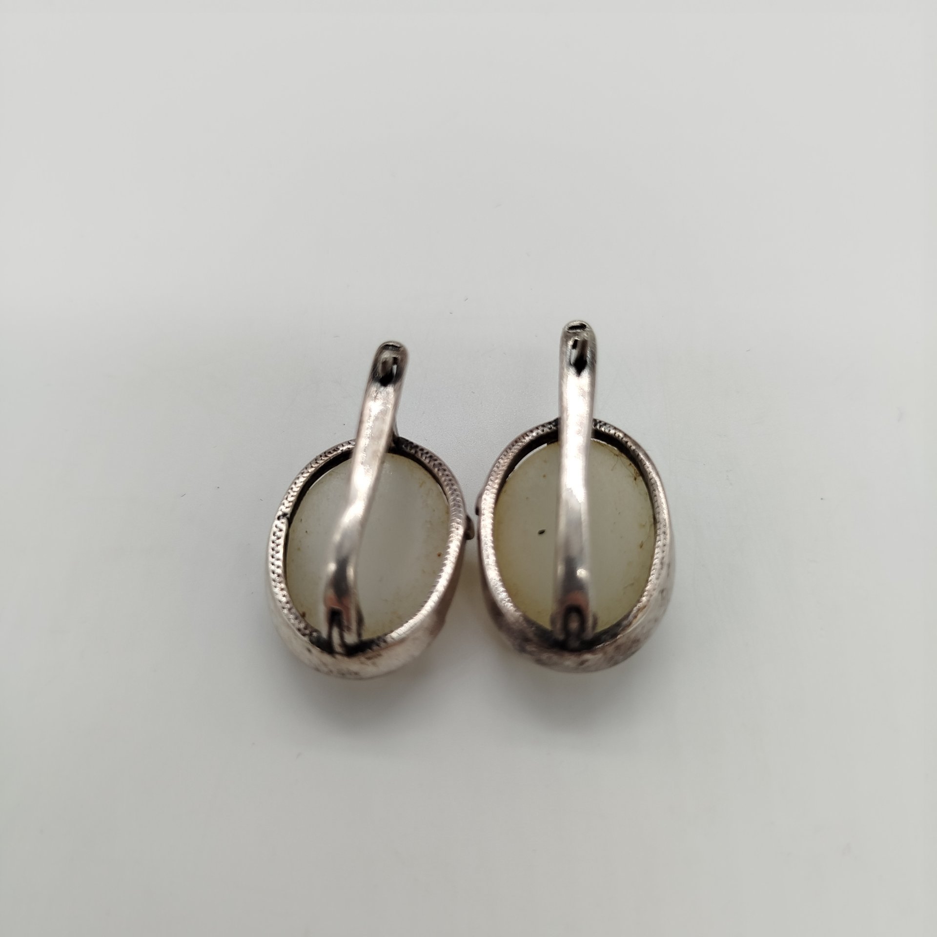 Серьги овальной формы, мельхиор (медь-никель), камень, 1970-1990 гг.