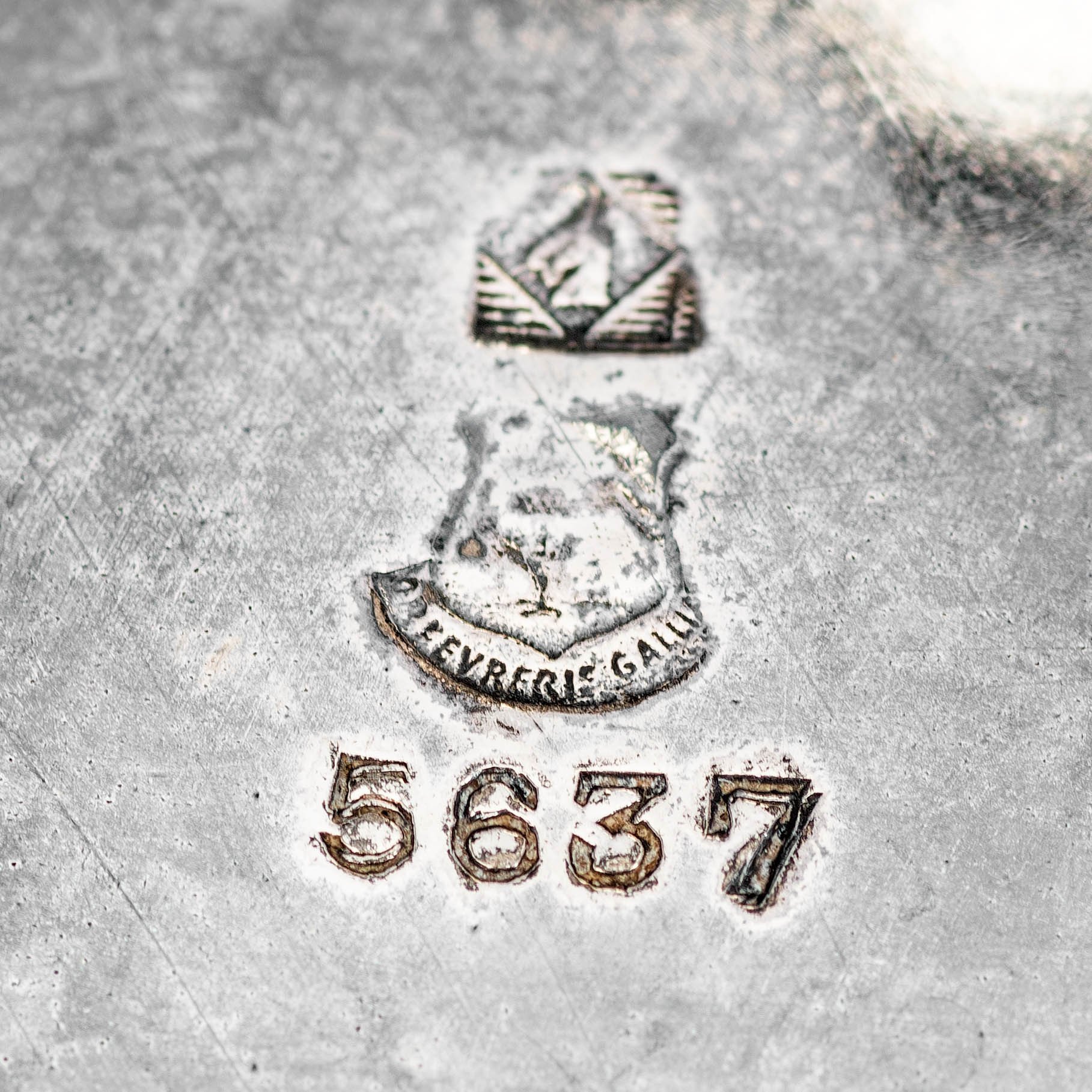 Набор чайно-кофейный, украшенный рельефным декором в виде цветочных гирлянд, (кофейник, чайник, молочник, сахарница), Orfèvrerie Gallia, металл, серебрение, фарфор, Christofle, Франция, 1908-1921 гг.