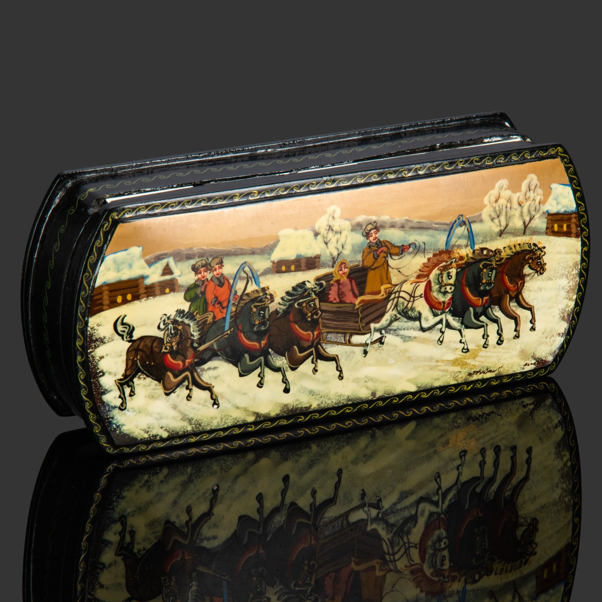 Шкатулка с лаковой миниатюрой "Тройки", автор Котов (?), папье-маше, темпера, лаки, 2010-2015 гг.