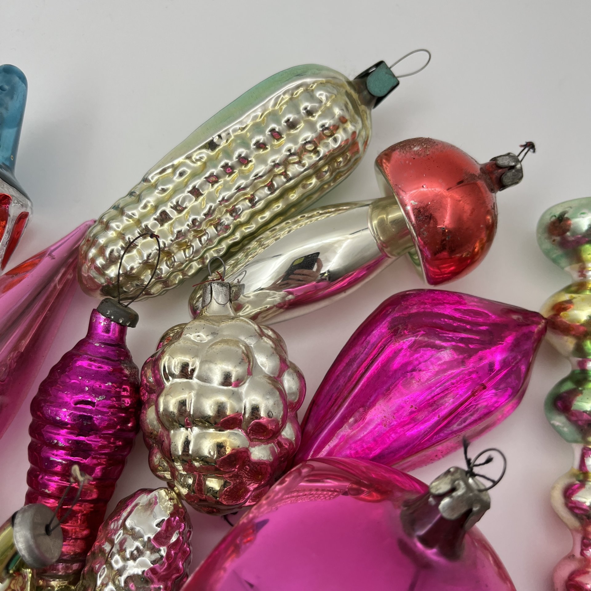 Набор винтажных ёлочных игрушек (30 шт.), стекло, роспись, СССР, 1950-1980 гг.