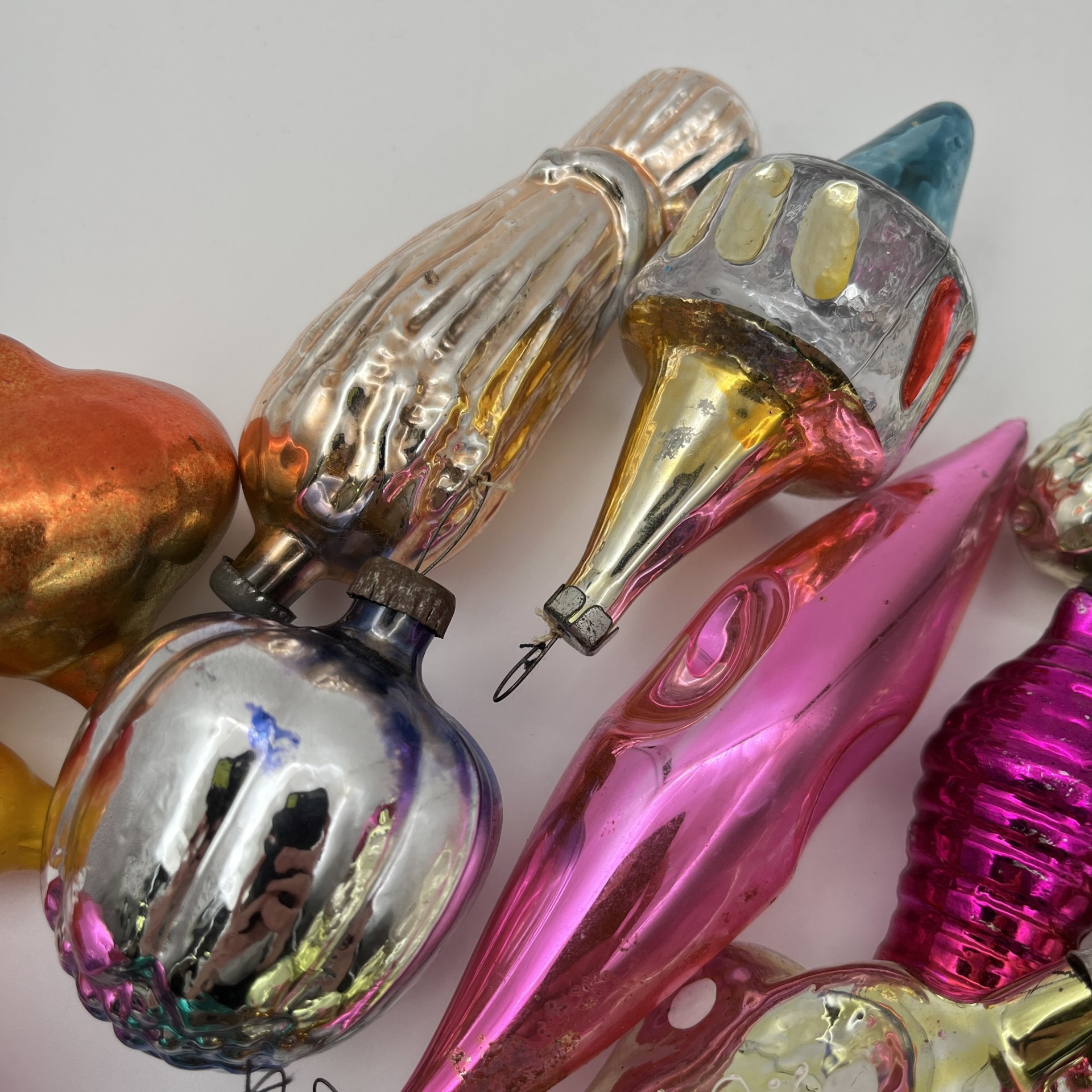 Набор винтажных ёлочных игрушек (30 шт.), стекло, роспись, СССР, 1950-1980 гг.