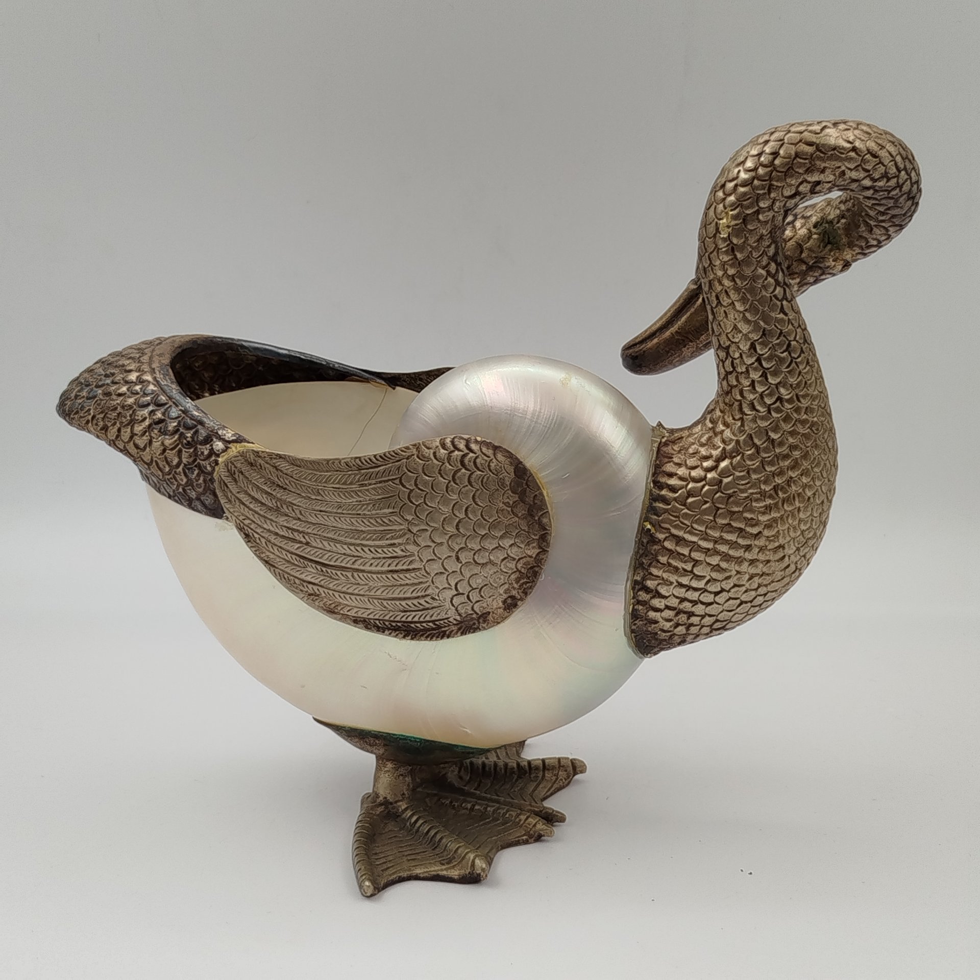 Статуэтка "Утка", металл, раковина наутилус, Европа, 1970-1990 гг.