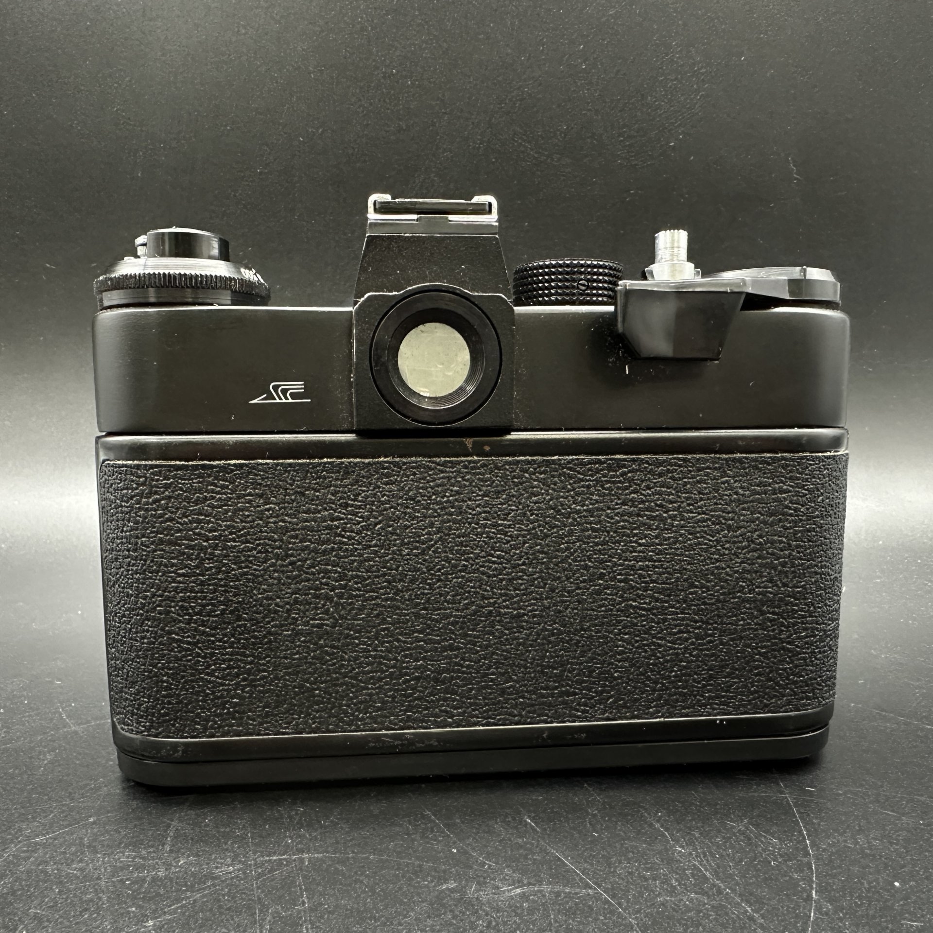 Фотоаппарат "Зенит-ЕТ" с объективом "Гелиос 44-2" в оригинальном кофре, Минский механический завод им. С.И. Вавилова  (БелОМО)