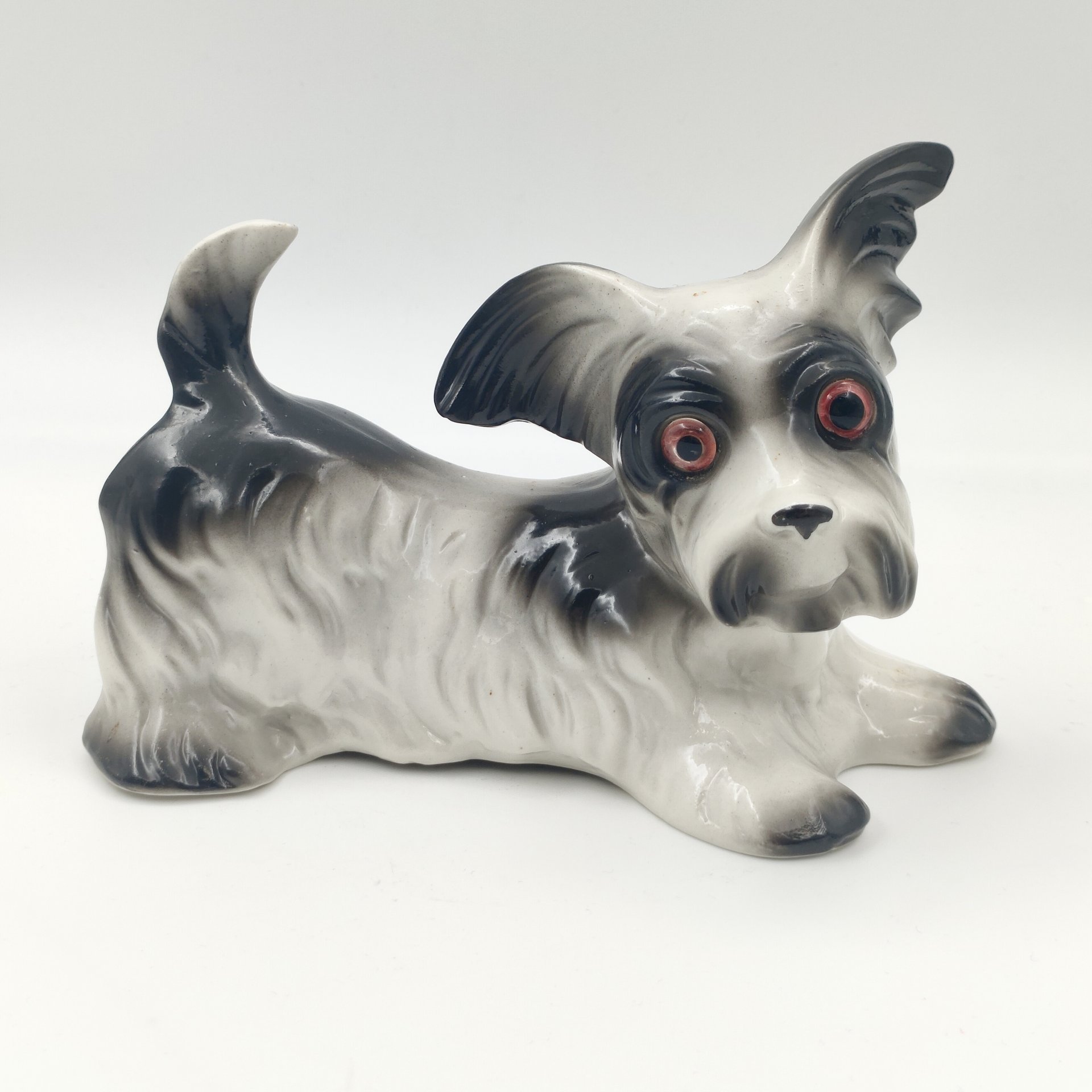 Плафон для светильника-ночника "Играющий терьер", фарфор, роспись, Fasold & Stauch Bock Wallendorf, Германия, 1950-1972 гг.