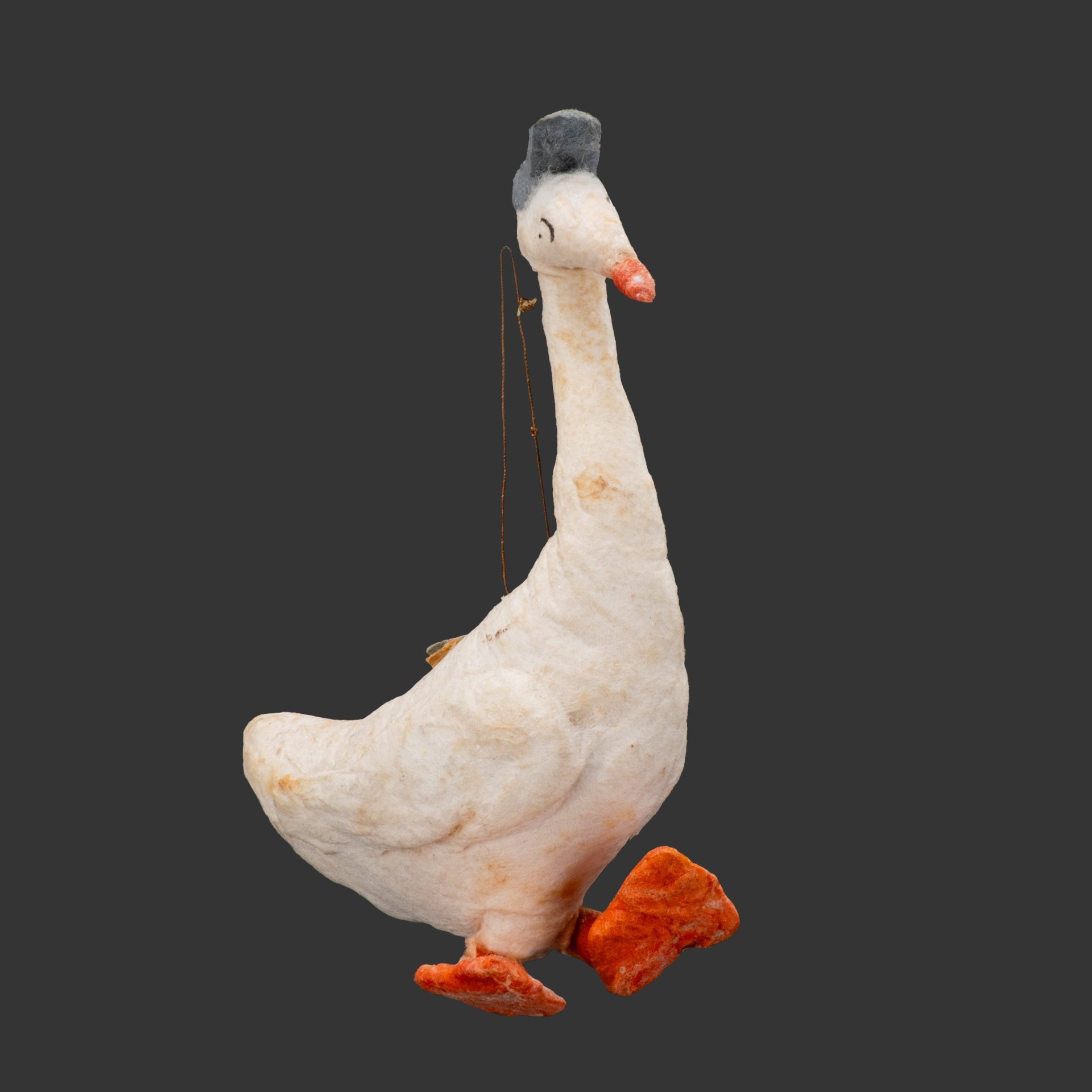 Елочная игрушка "Гусь", вата, клейстер, бумага, СССР, 1930-1950 гг.
