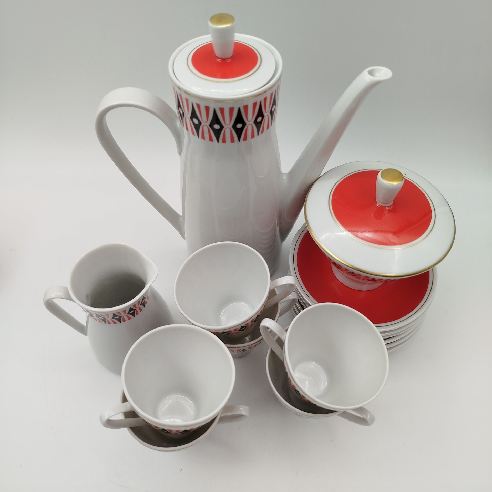 Сервиз кофейный на 6 персон (15 предметов) с минималистичным орнаментом