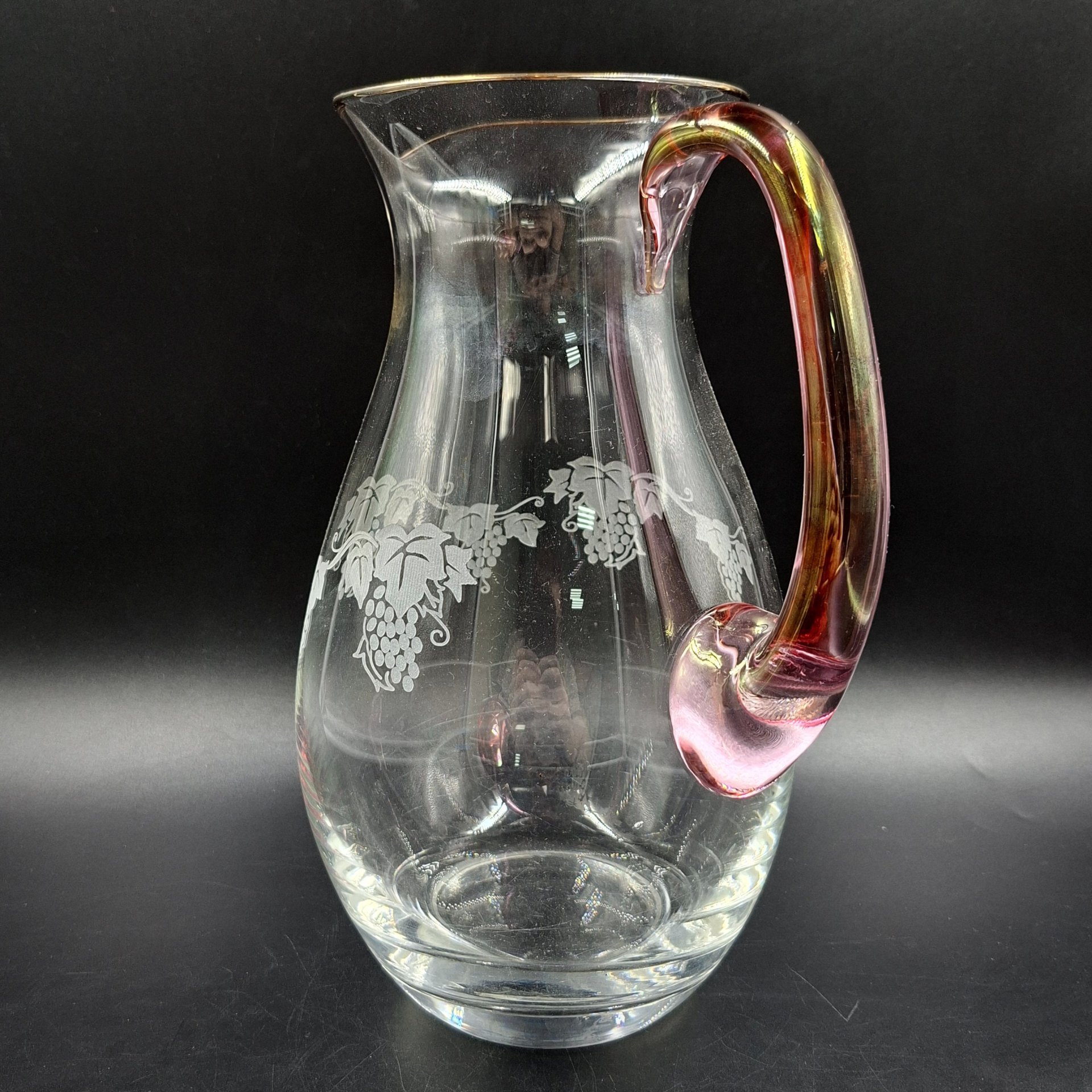 Кувшин "Лоза", фирма "Rona", стекло, люстр, золочение, Словакия, 2010-2025 гг.