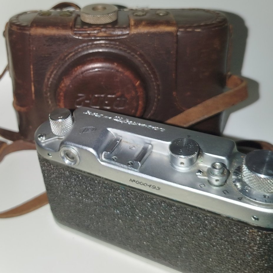Фотоаппарат "ФЭД-2" в оригинальном кофре (Первый выпуск), металл, стекло, кожа, Харьковский машиностроительный завод им. Дзержинского (ФЭД), СССР, 1955-1956 гг., Харьковский машиностроительный завод им. Дзержинского (ФЭД)