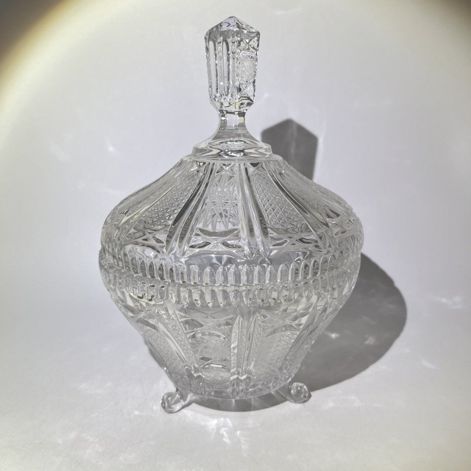 Ваза-конфетница с крышкой, хрусталь, алмазная грань, СССР, 1970-1990 гг.