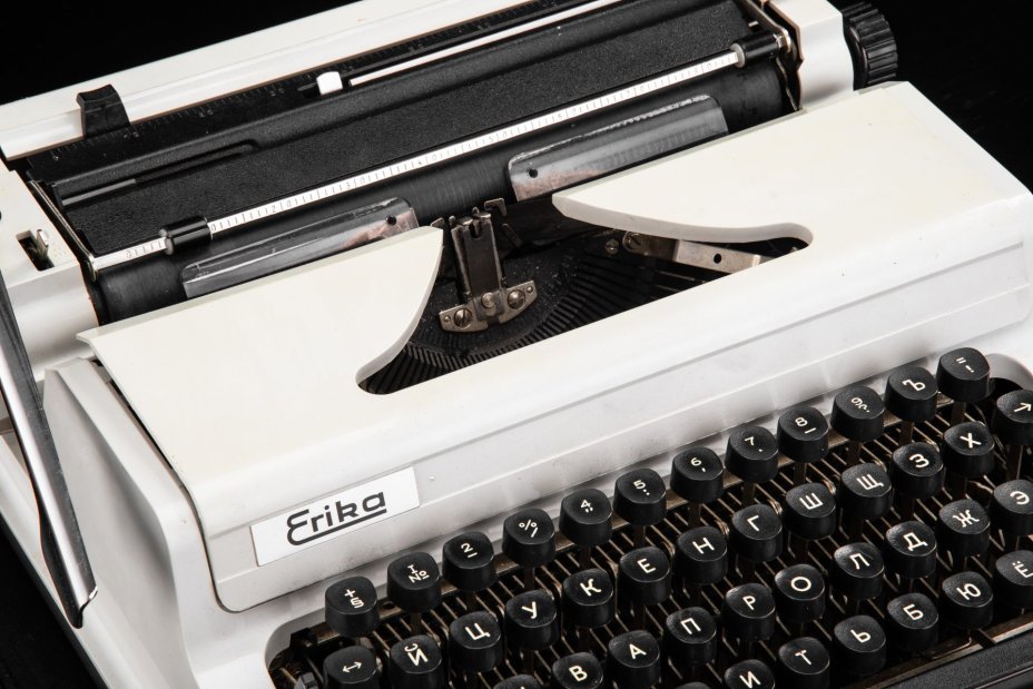 Машинка печатная "Erika Robotron 105" в оригинальном кофре, металл, пластик, Buromaschinen, ГДР, 1969-1991 гг.